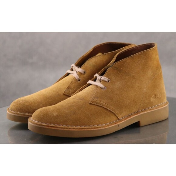 Clarks Other - Clarks Men's Desert Boots Size 7 M Suede Tan